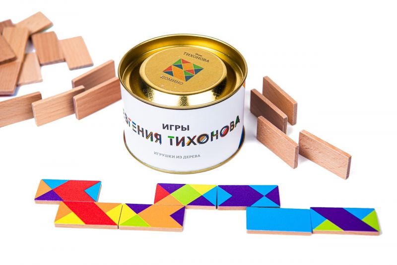 Настольная игра "Домино" Евгения Тихонова в тубусе