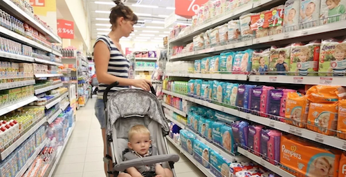 Цены на детские подгузники в России в июне к маю снизились на 0,8%