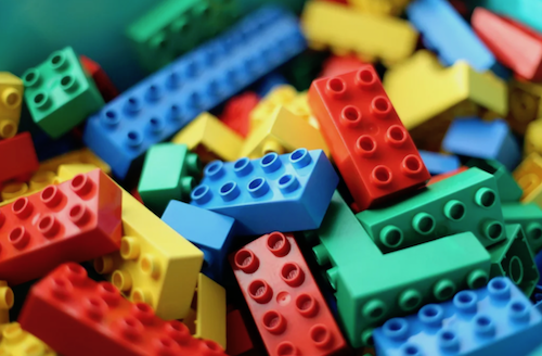 Президент АИДТ рассказала о ценах на конструктор LEGO ввезенный по параллельному импорту