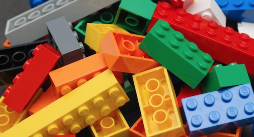 Lego сократила полугодовую чистую прибыль на 2,7% при росте выручки