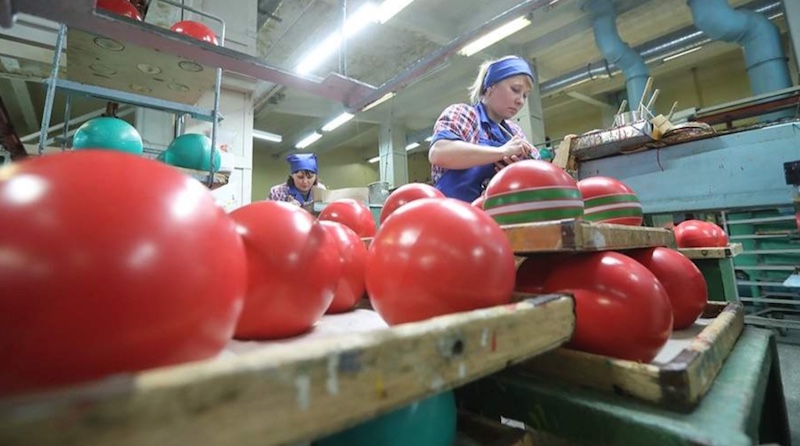 В России построят пять новых заводов по производству детских товаров