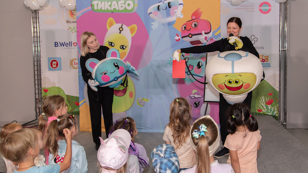 Персонажи «Тикабо» порадовали гостей «МамаПапаПати» — фото: 5