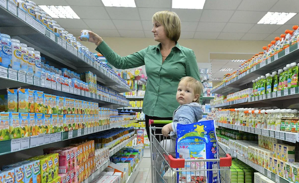 Спрос на детское питание в России упал на 20%