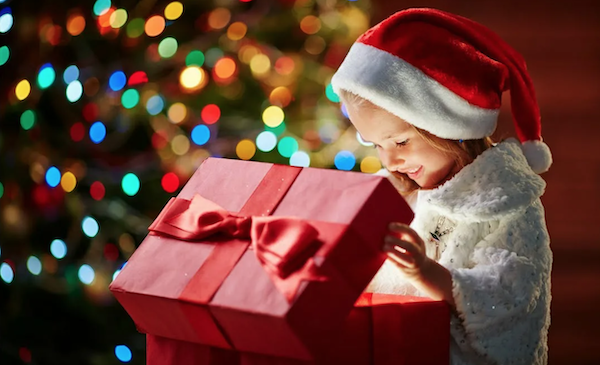 «Яндекс Маркет»: о каких подарках к Новому году мечтают дети в России