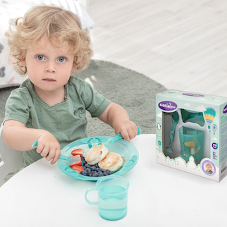 «Бытпласт» выпустил детский подарочный набор посуды Kidfinity